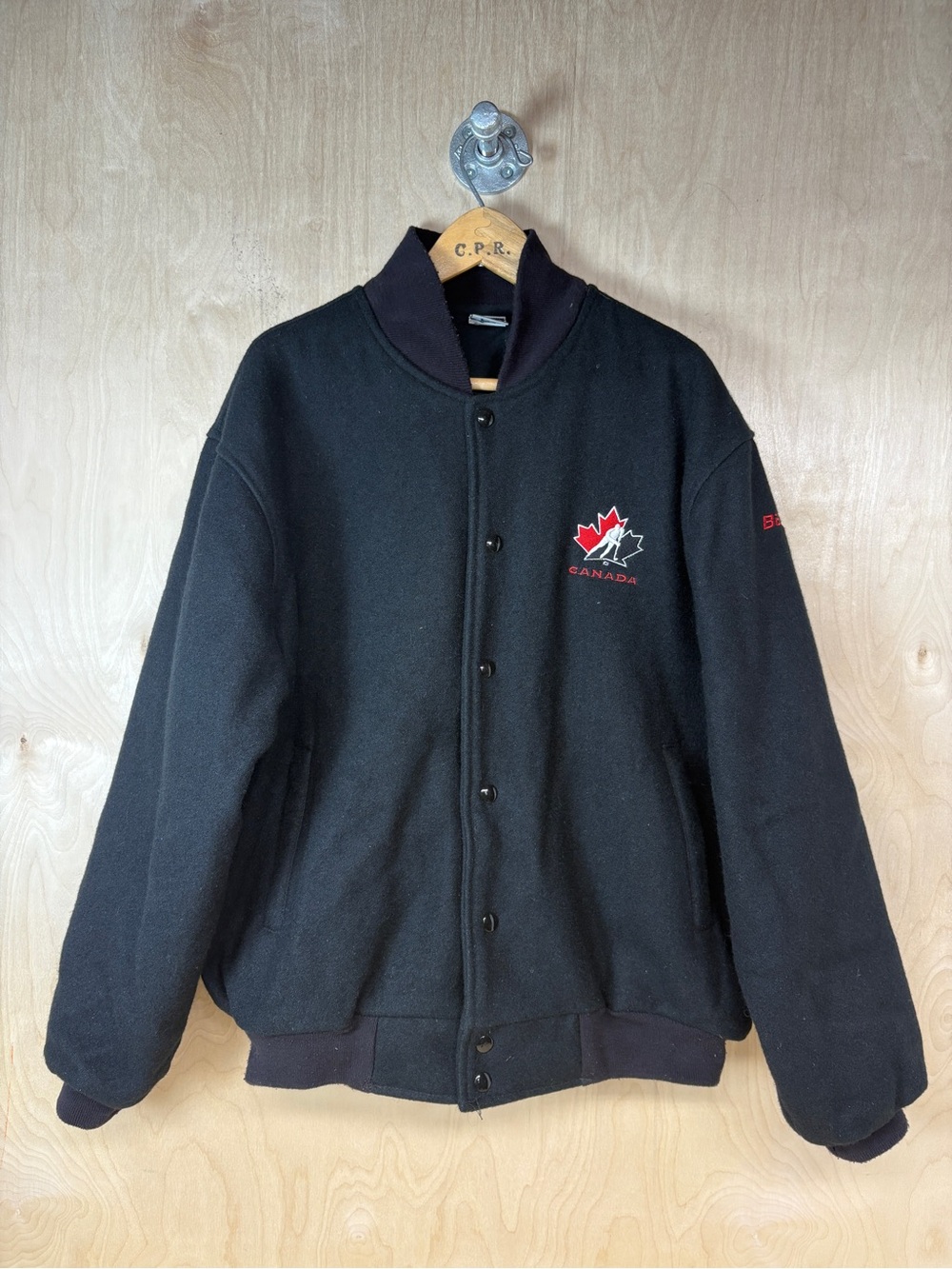 Vintage Nike Team Canada Hockey Canada Embroidered Black Men's Bomber Jacket
